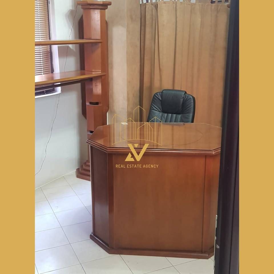 Izdaje se poslovni prostor u City Centru "MODA", Nikšić